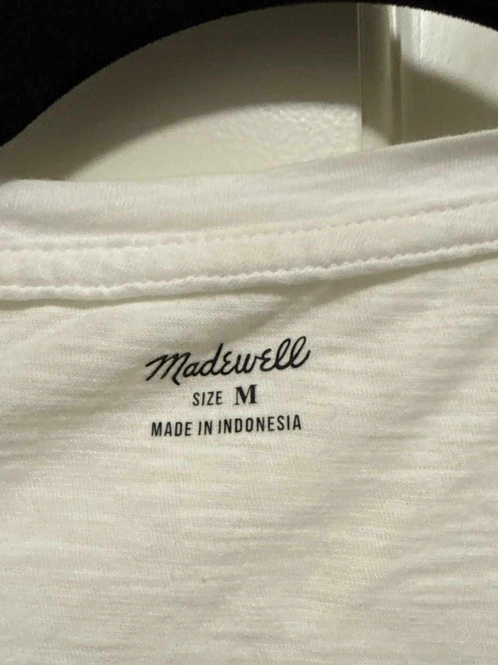 Madewell t-shirt bundle - Blush, Plum, Mauve, Sage, White - Picture 6 of 11